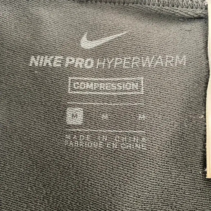 Nike Pro Hyperwarm Compression Leggings M