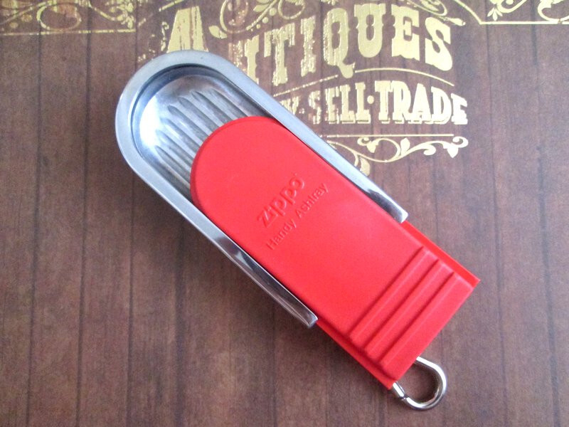 NEW! Zippo Portable Ashtray with Keychain, Red, Slide Lock Lid, Free US Shipping