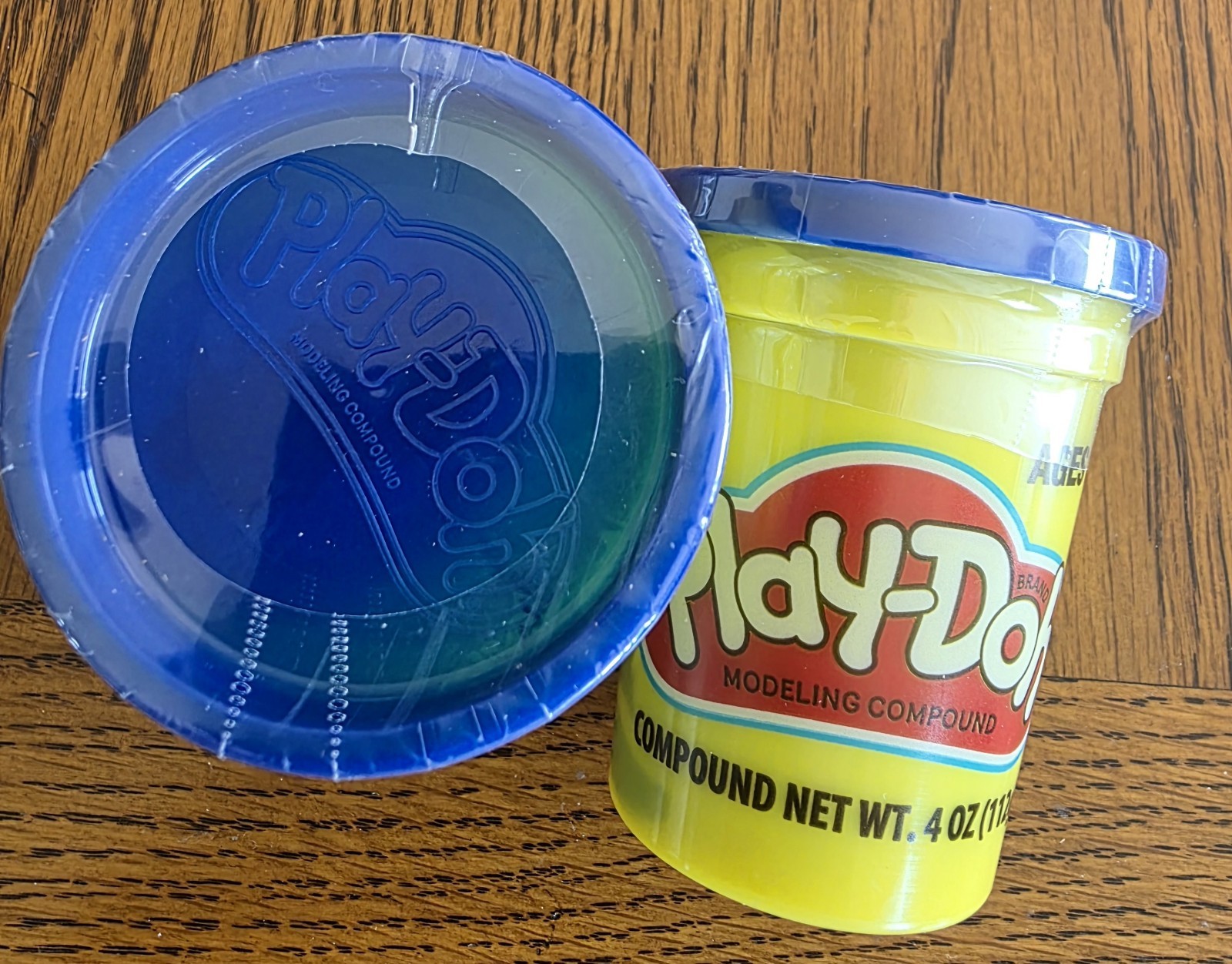 Play-Doh Modeling Compound Blue 4oz Blue Lid 3-4 4-7 Years Age