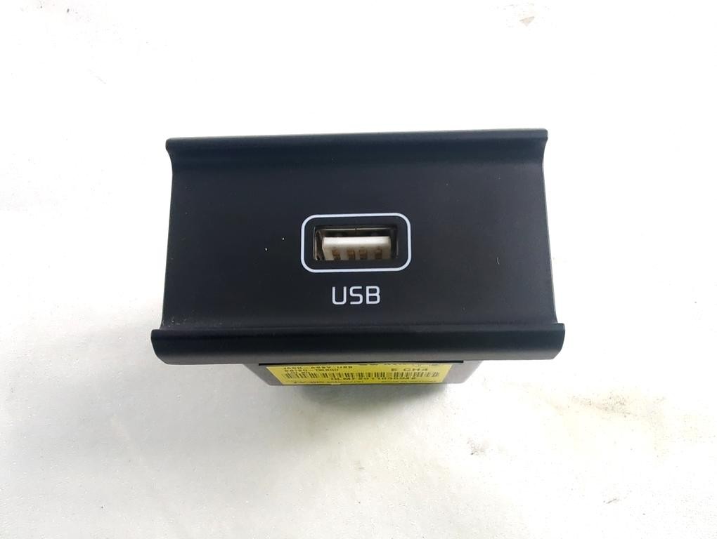 96120-D9600 USB INPUT PORT KIA SPORTAGE 1.6G 97KW 6M 5P (2021) SPARE USA