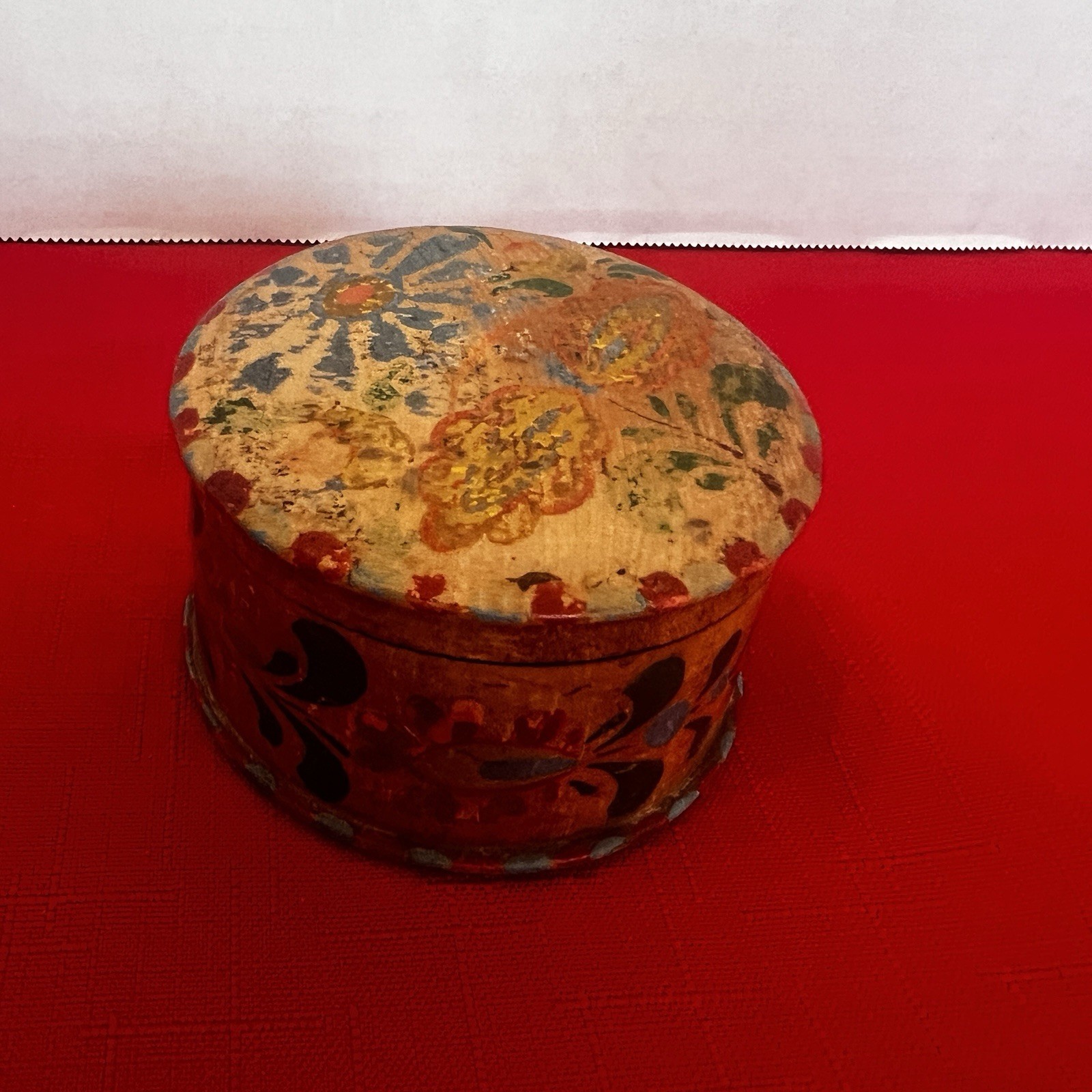 Beautiful Round Wooden Hand Painted Trinket box with Flowers,  CZECHOSLOVAKIA