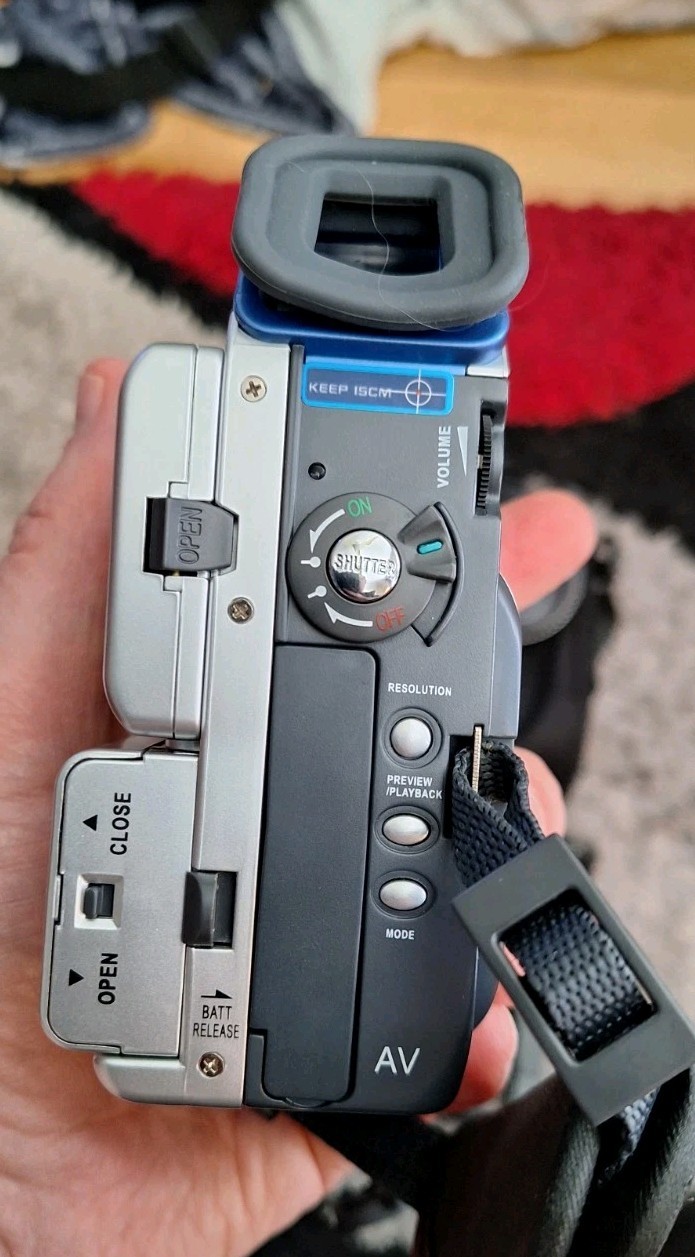 MX-7000 Digital Video Recorder. Untested. Next Day Delivery