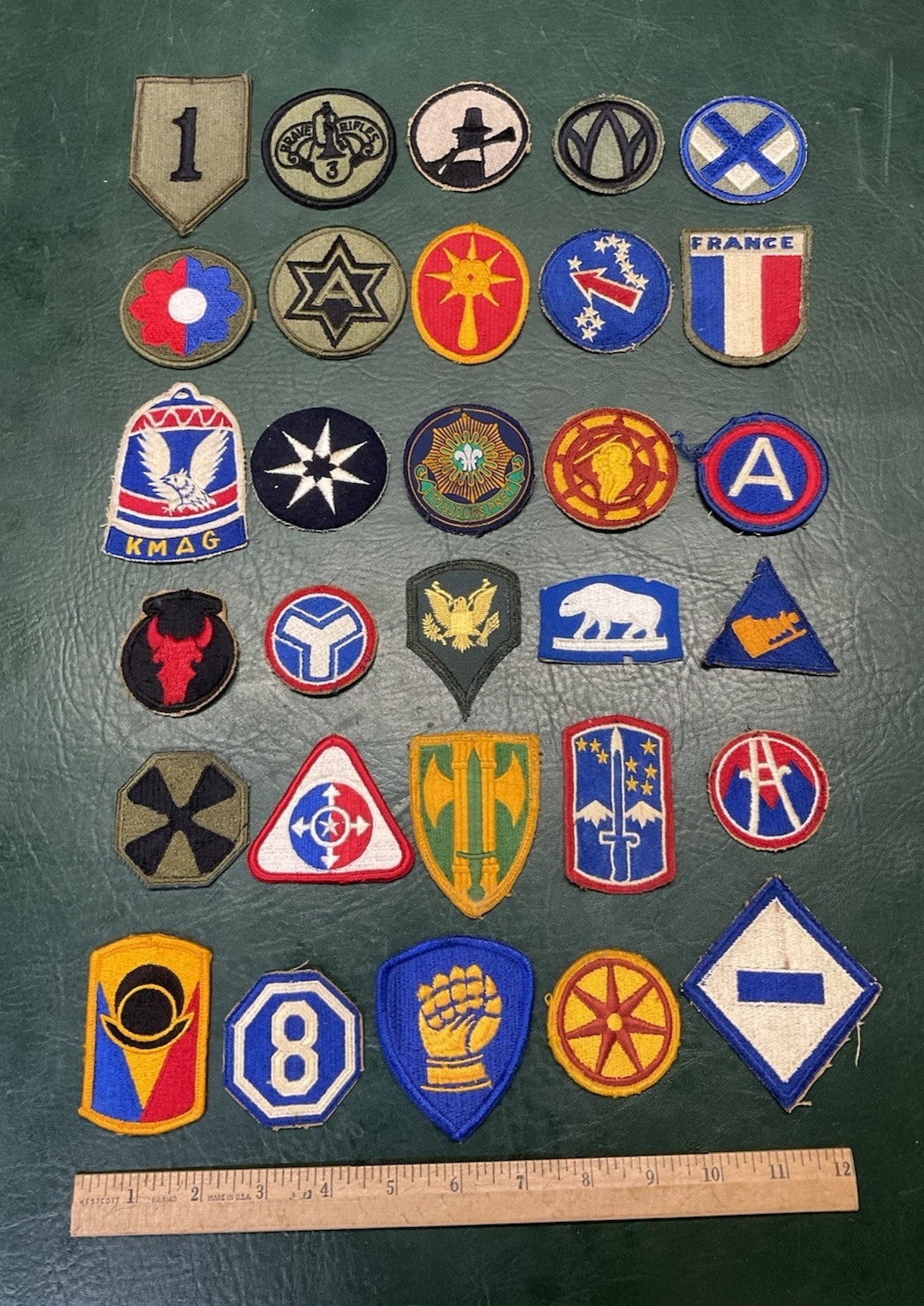Lot of 30 WW2 & Post War & Vietnam Era U.S. Army Military Patches