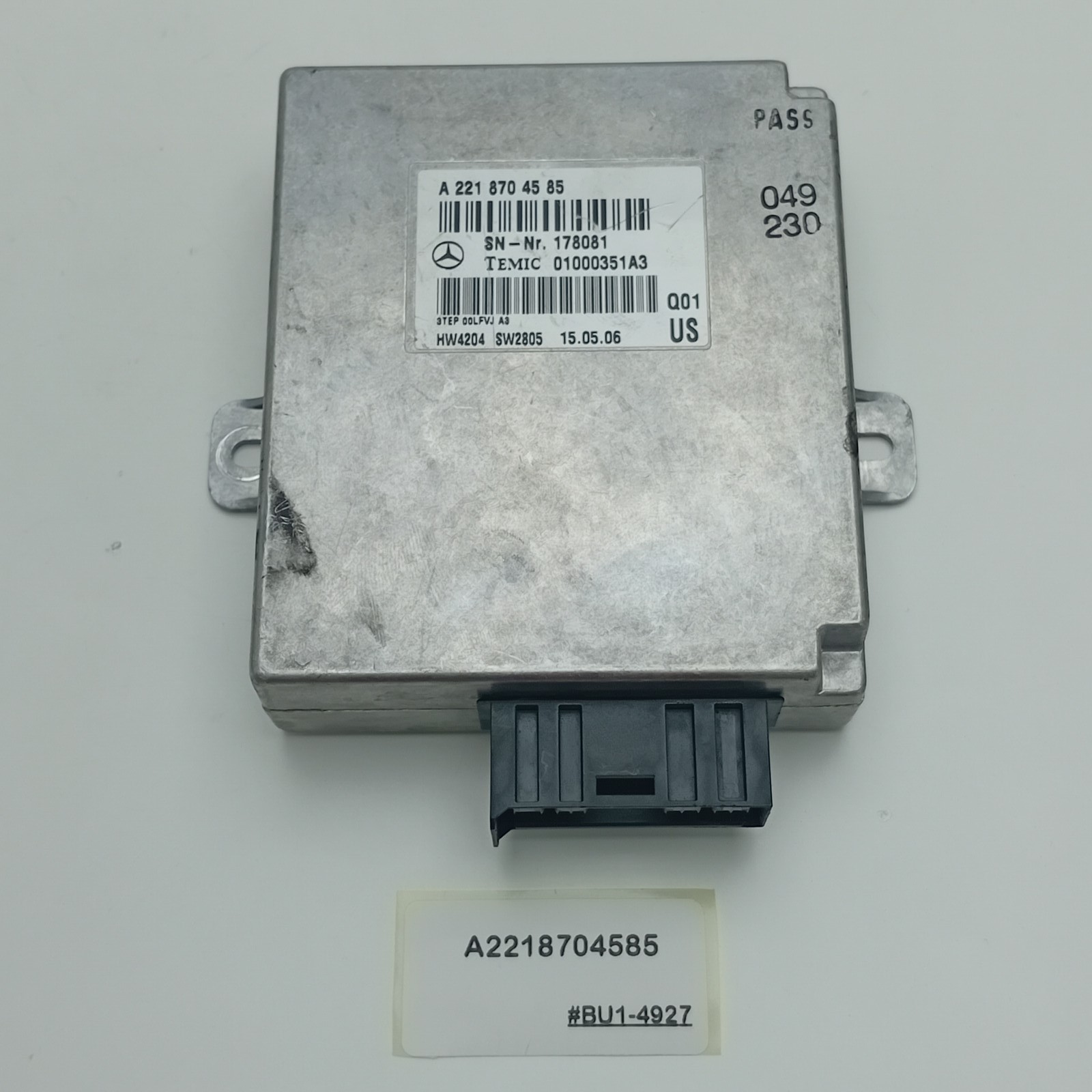 2007-2008 Mercedes-Benz S Voice Control Command Unit A2218704585