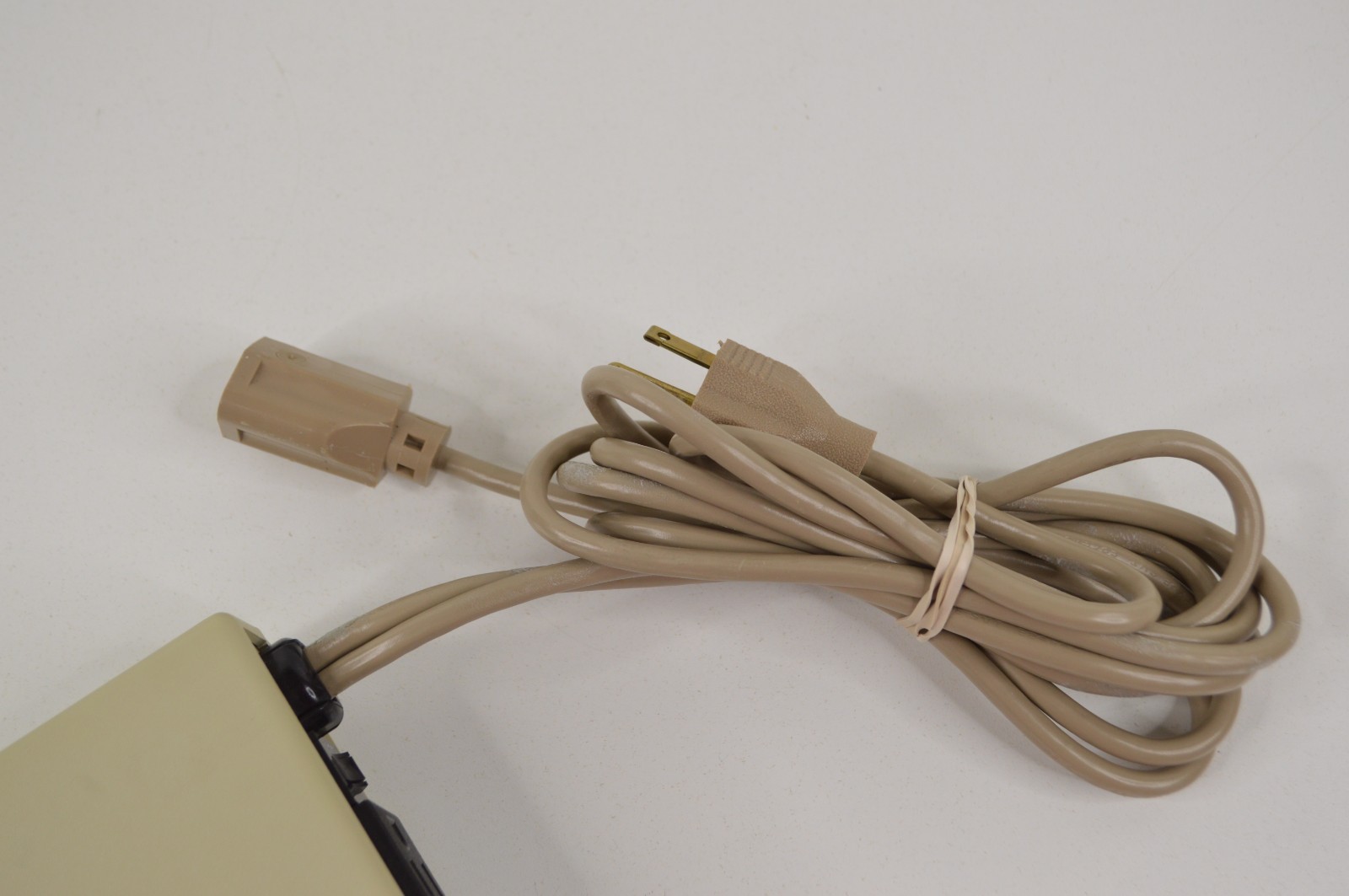 Vintage Dialco 415-0001 Apple IBM Compatible Control Center Power Adapter Switch