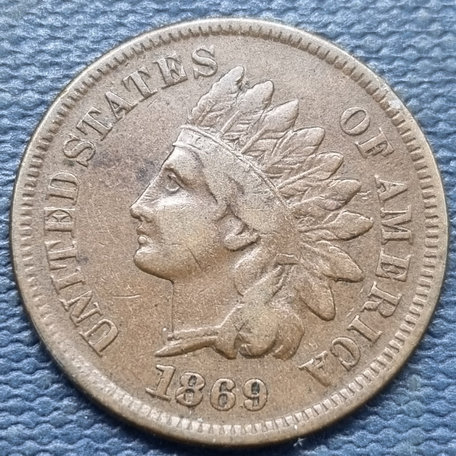 1869 Indian Head Cent 1c VF - XF #102075