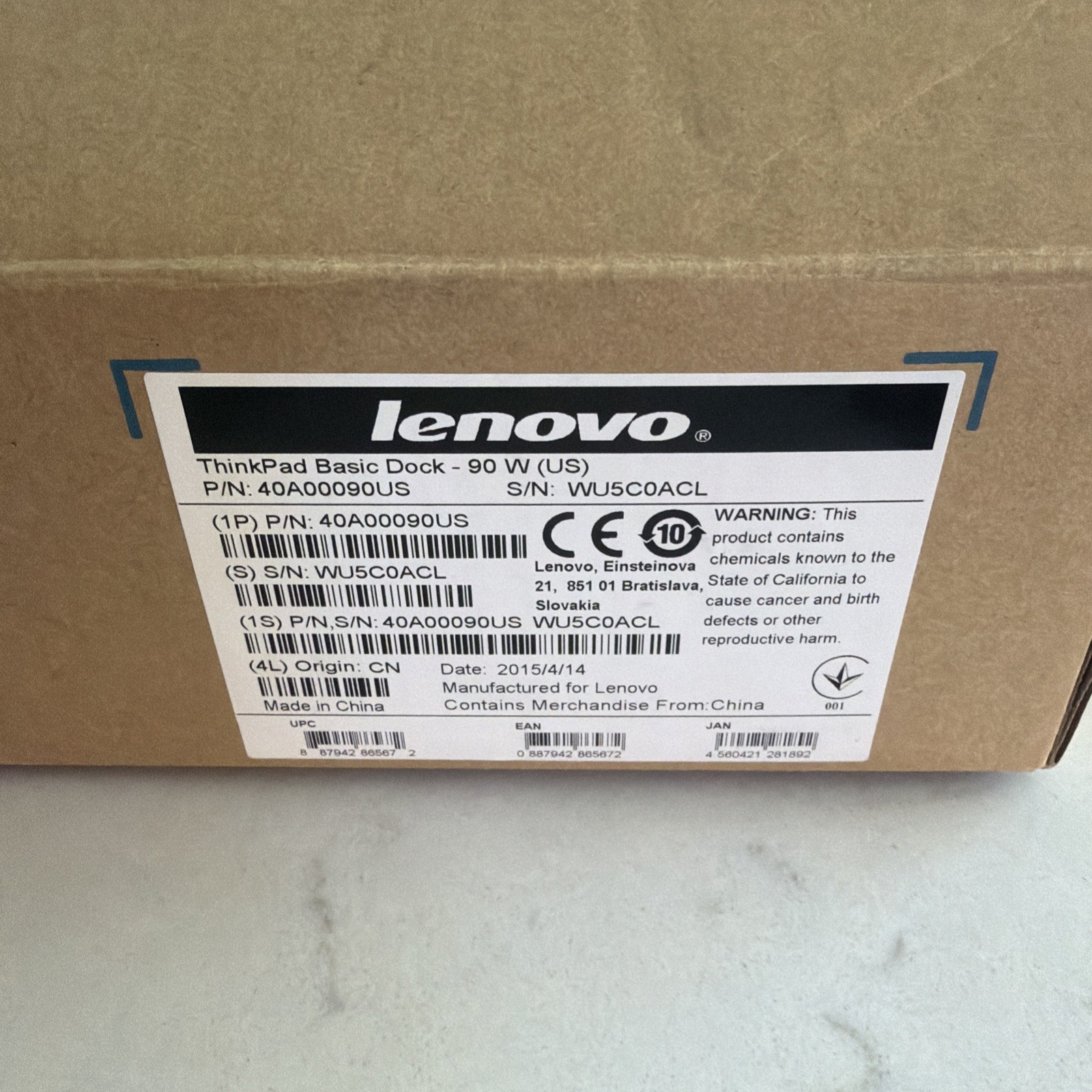 Lenovo ThinkPad Basic Dock with 90W Adapter 40A00090US