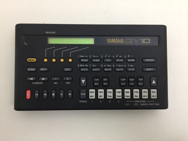 YAMAHA QY10 Mobile Sequencer Rhythm Machine Sampler