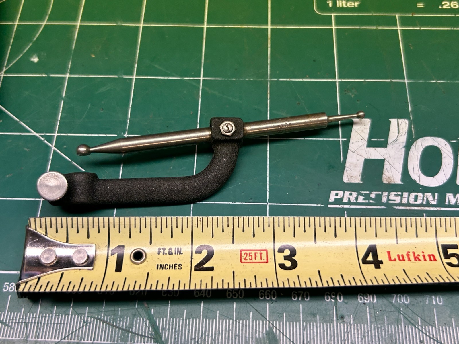MACHINIST HmGdcB LATHE MILL Brown & Sharpe 729 A Dial Indicator Hole Attachment