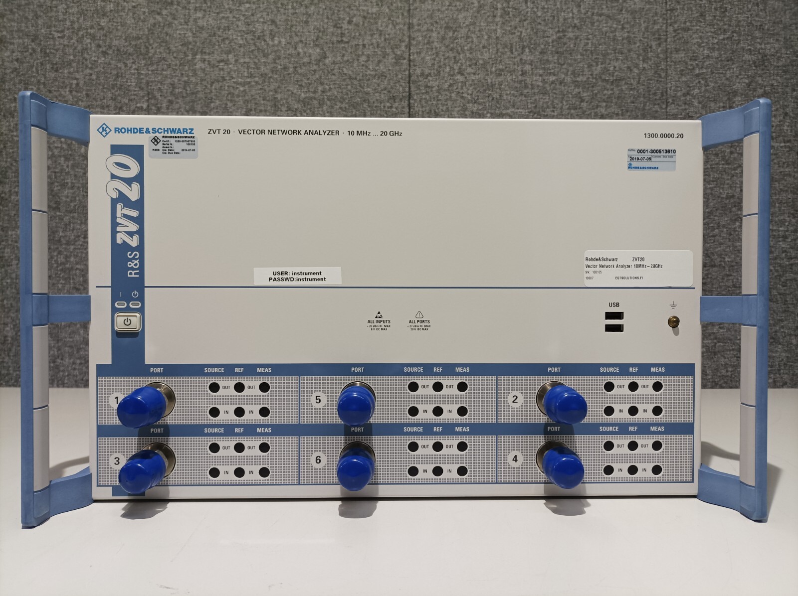Rohde & Schwarz ZVT 20, 6-Port Vector Network Analyzer, 10MHz-20GHz, With OPT.