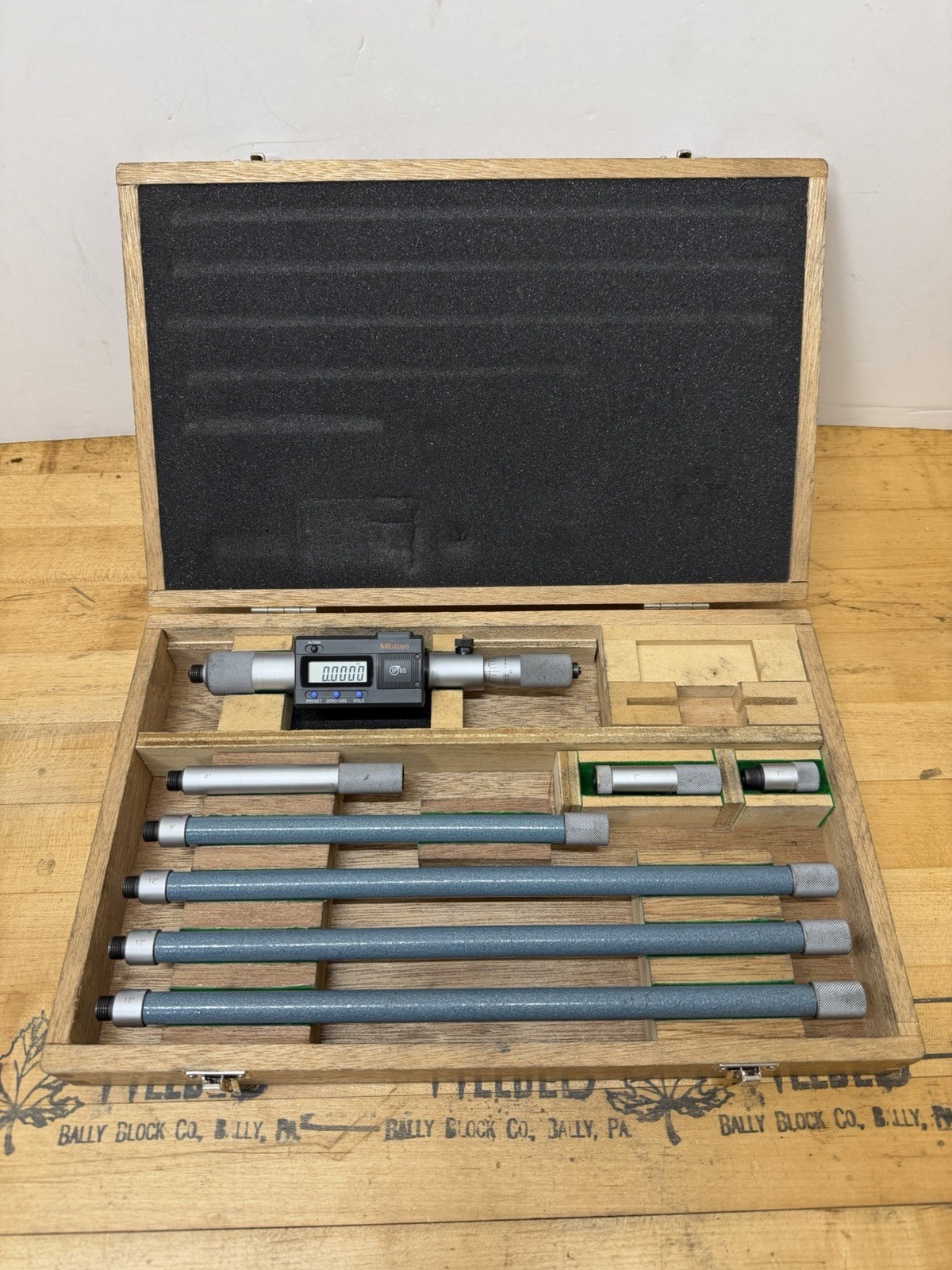 Mitutoyo 337-304 - Digimatic Tubular Inside Micromter w SPC Output 8"-60"