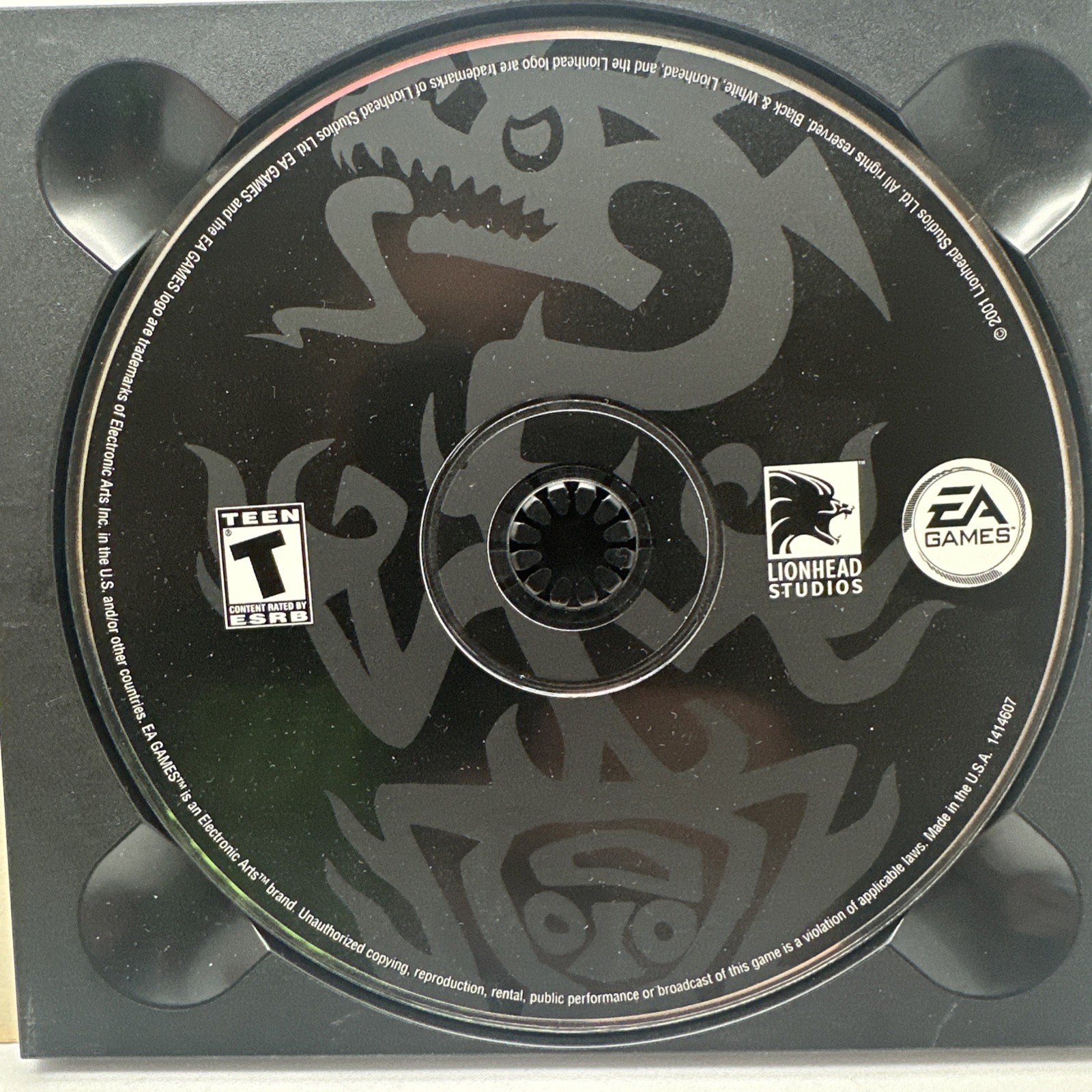 Black & White PC Game 2001 Case and CD-ROM Lionhead Studios EA Games