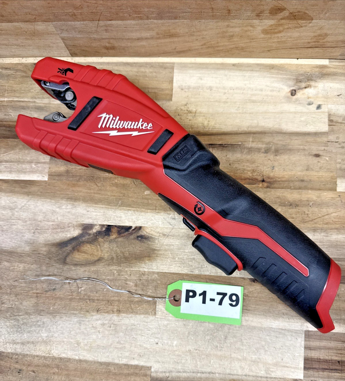MILWAUKEE  2471-20 copper tubing cutter - Tool only P1-79