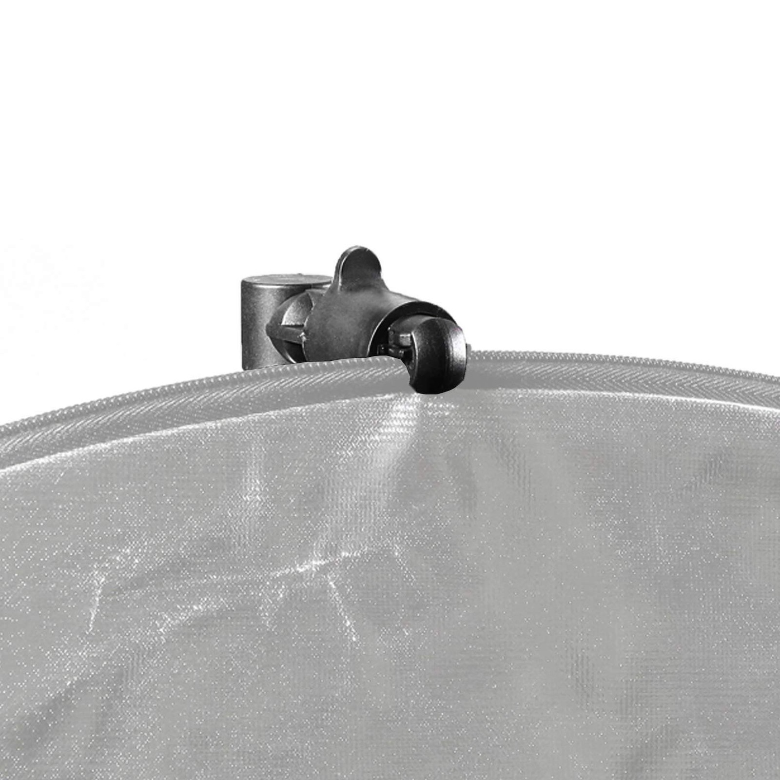 Precise angle adjustment reflector clip for professional photographers