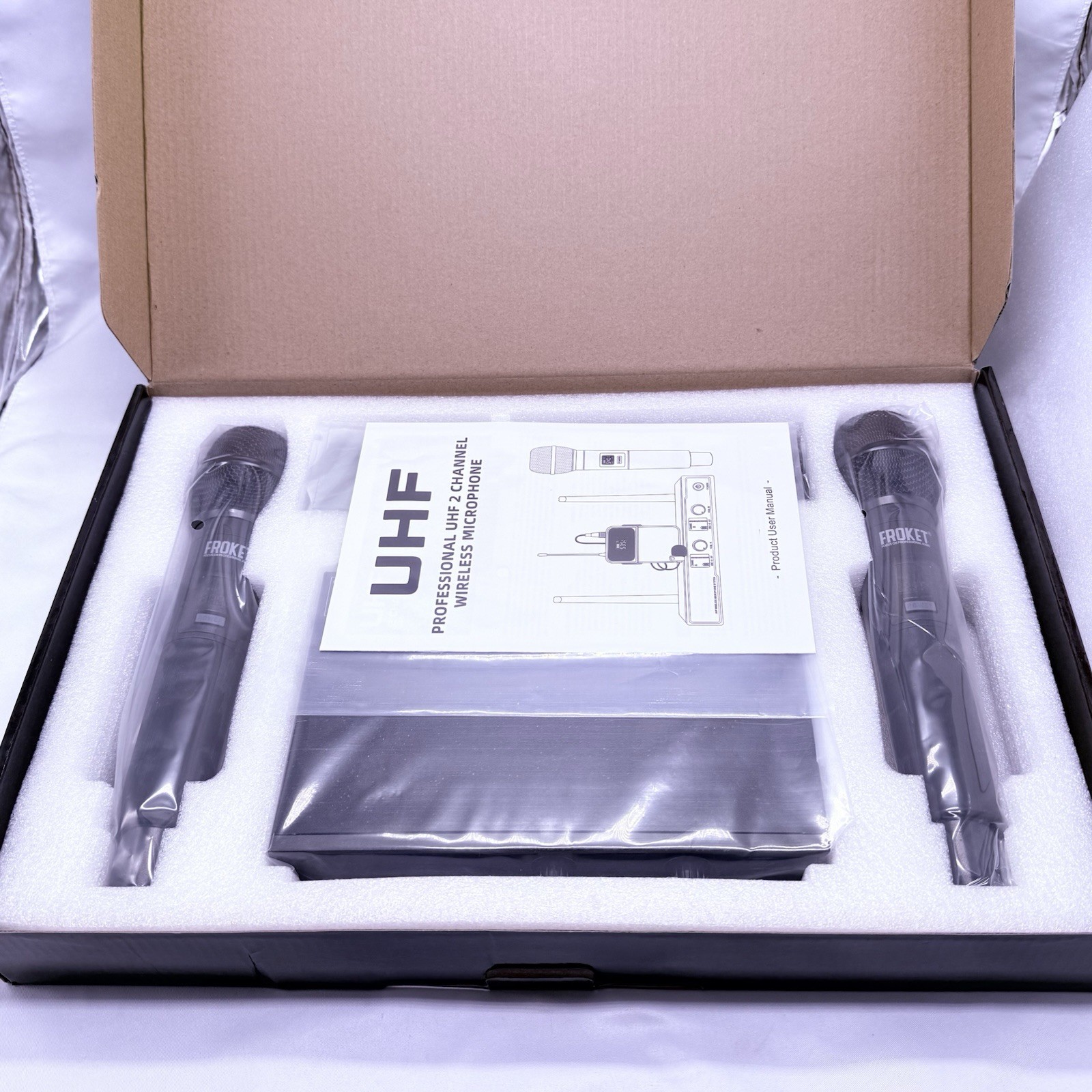 Froket FU-2002 Wireless Mic Combo Pack - 2 Handheld Mics - UHF System