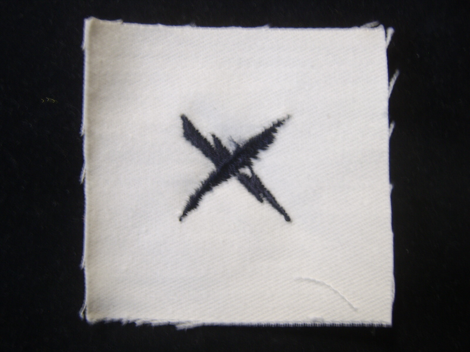 USN  CRYPTOLOGIC TECHNICIAN CT STRIKER RATING INSIGNIA  BLUE ON WHITE:KY21-1