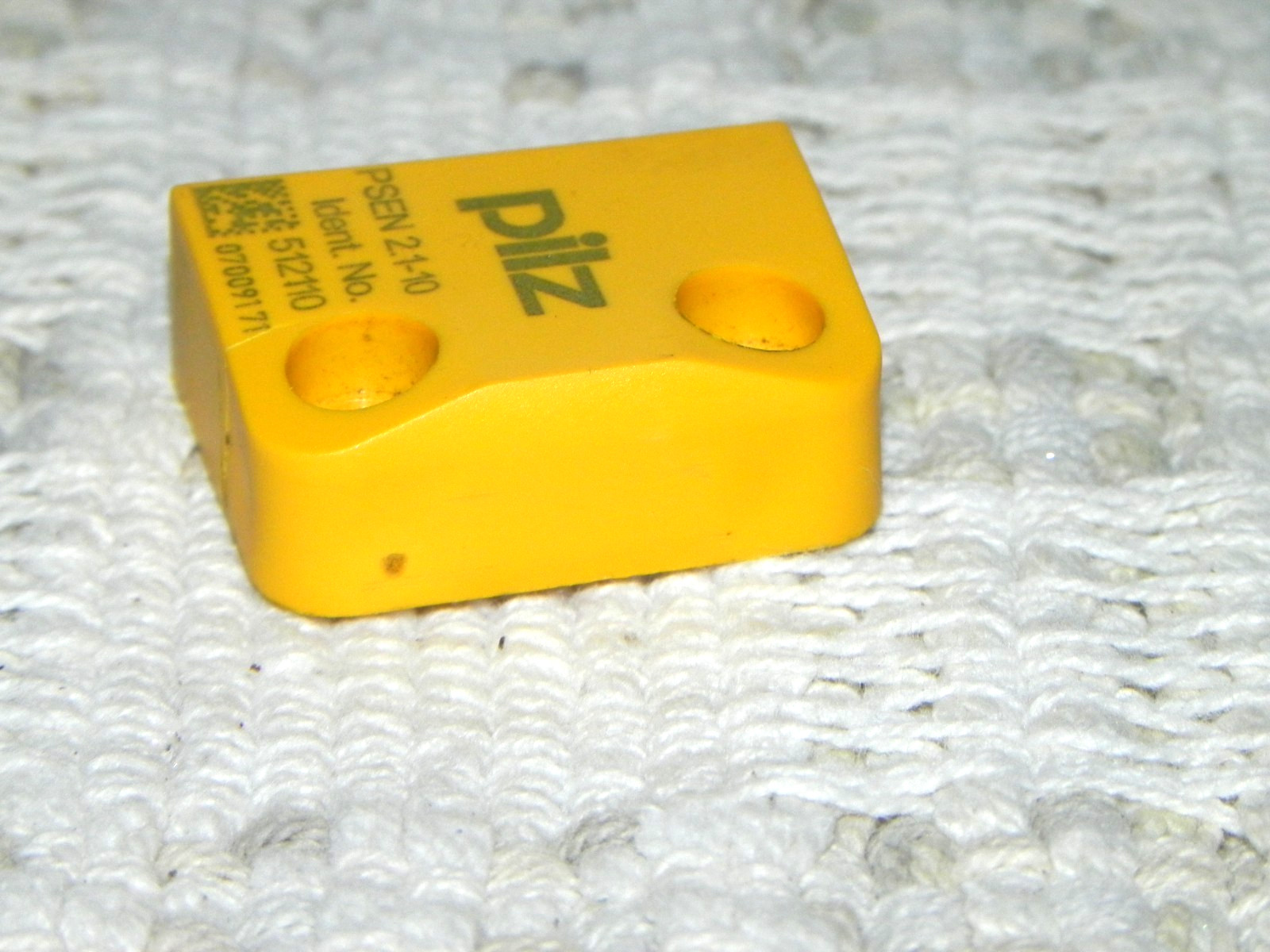 Pilz SPEN 2.1-10 Magnetic Switch 512110