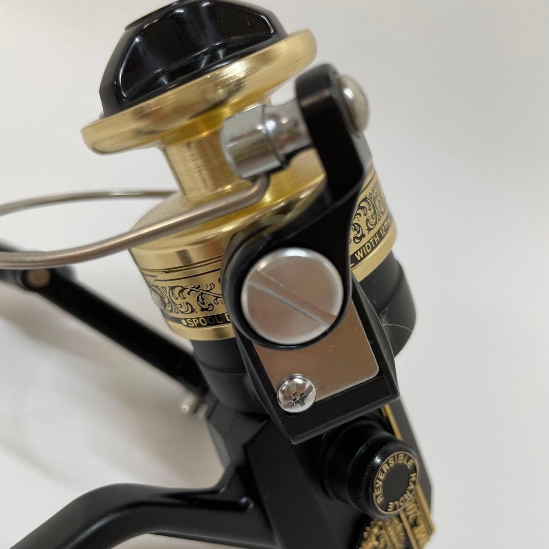 Old SHIMANO ML2000SS Small Spinning Reel