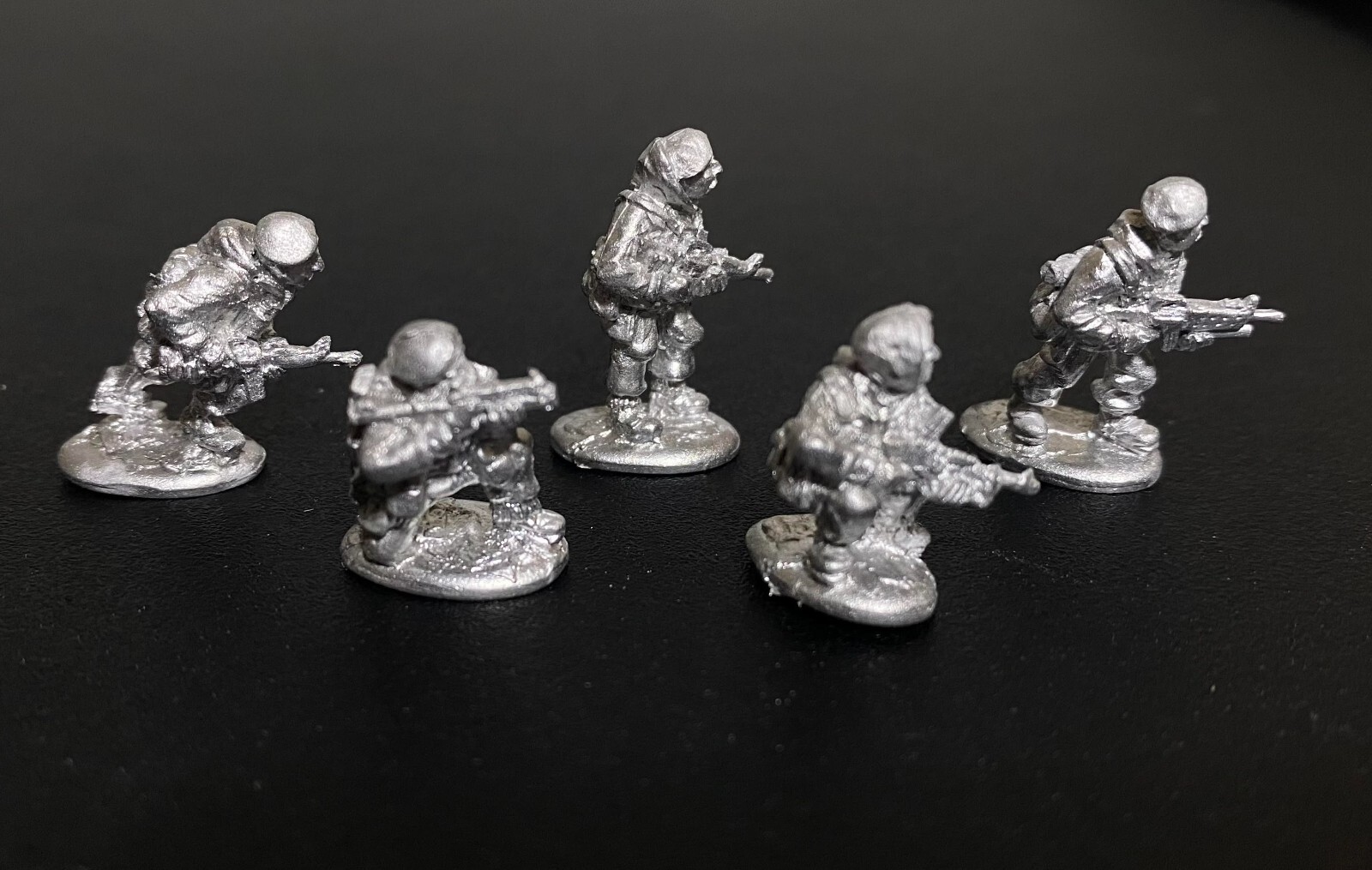 20mm Falklands War British Royal Marine Commandoes 5 Metal Figures CORP2