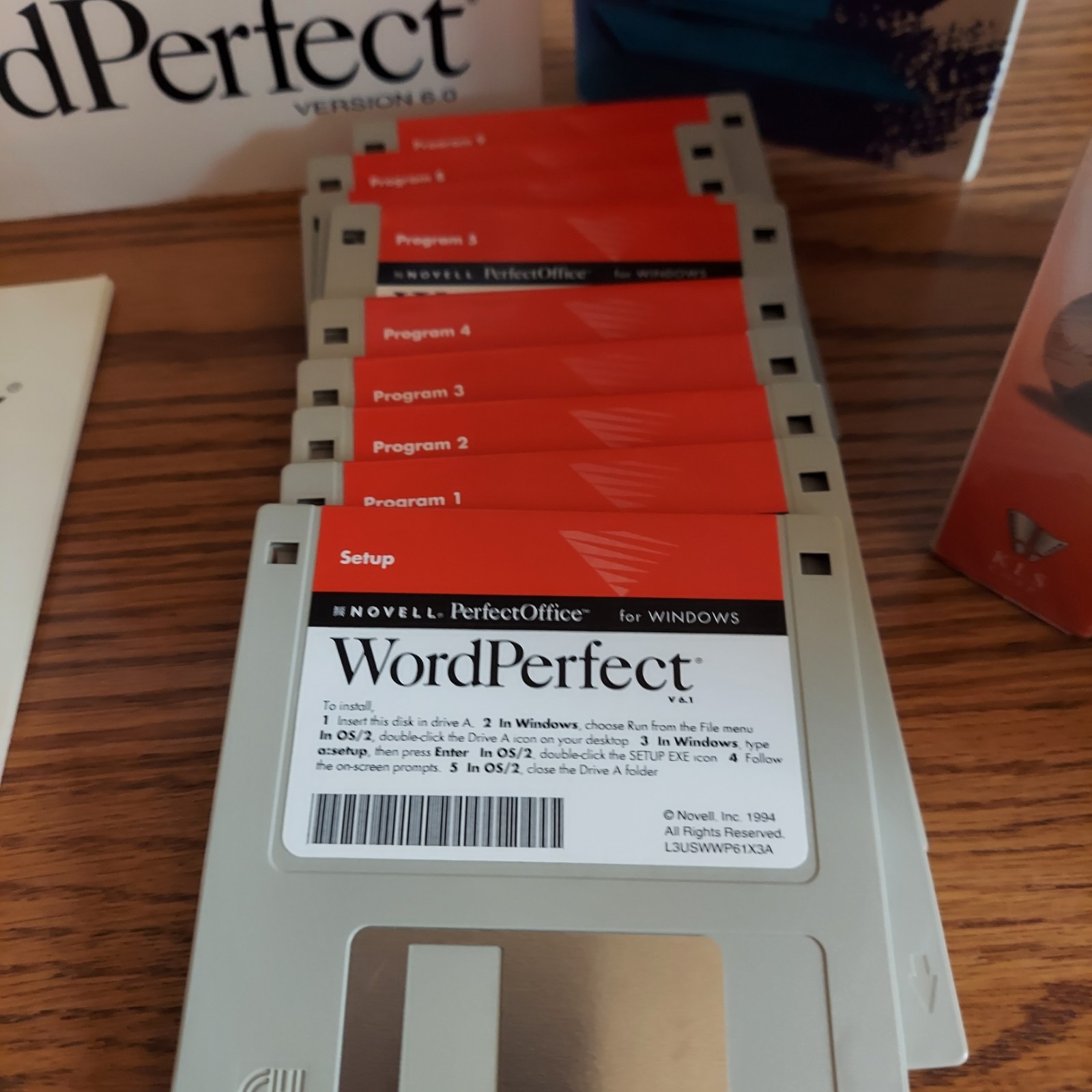 WordPerfect 6.0 for Windows Bundle With Software And VHS Video Series Vintage PC