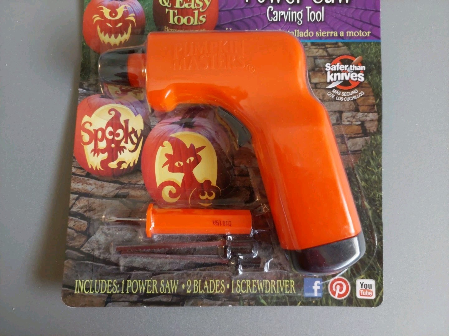 Pumpkin Masters Power Saw Carving Tool Set Screwdriver + 2 Blades