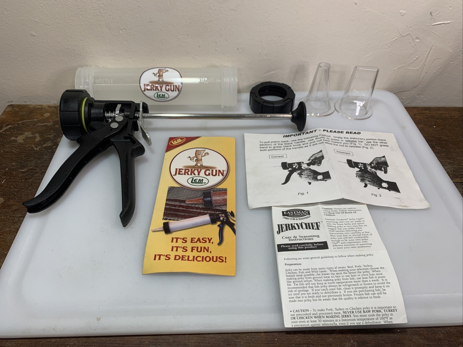 LEM Jerky Gun Kit with Round and Flat Nozzles W/ Instruction Books