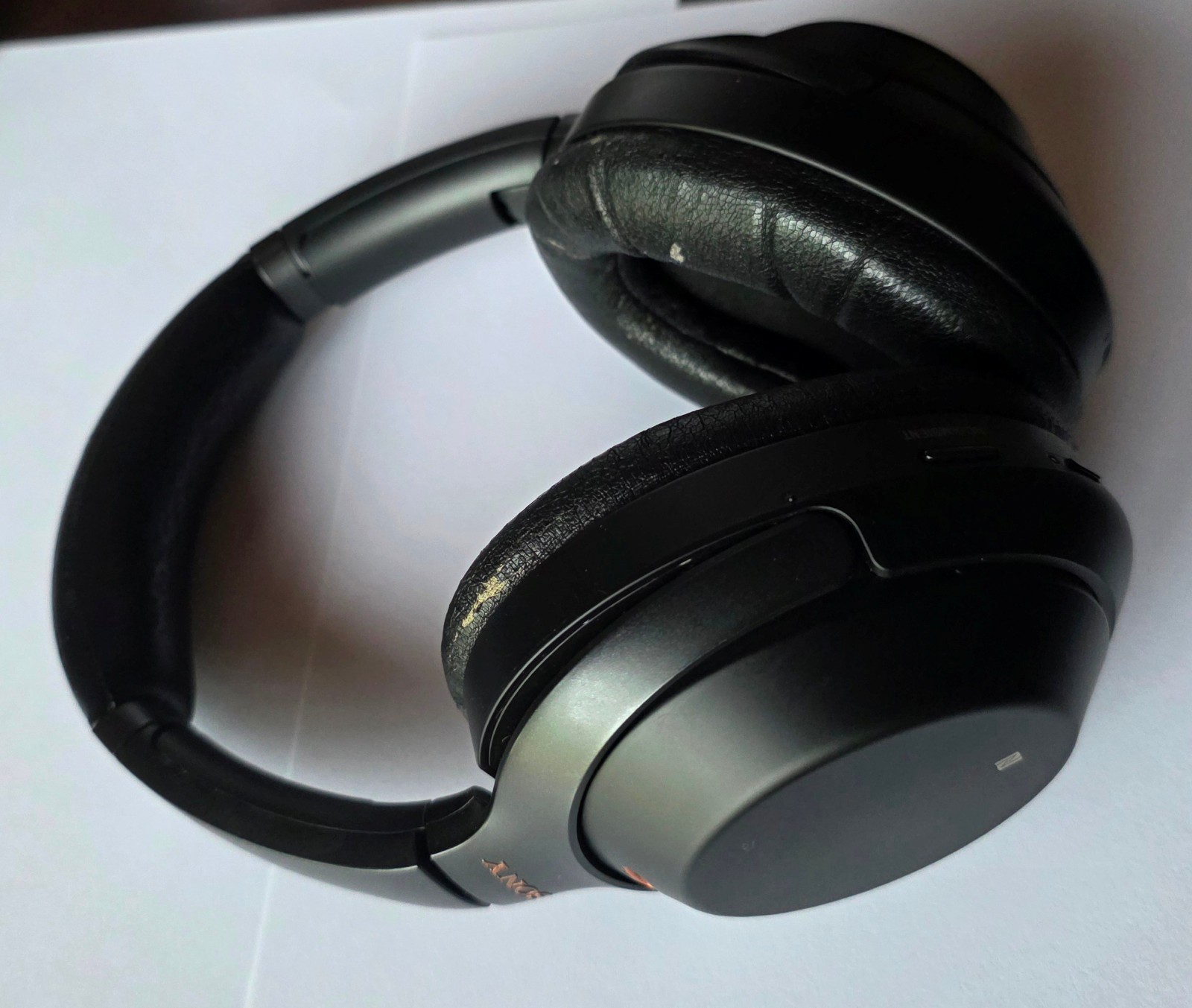 USED Original Black Sony WH-1000XM3 Wireless NC Over-Ear HEADPHONES in Bulk Pkg