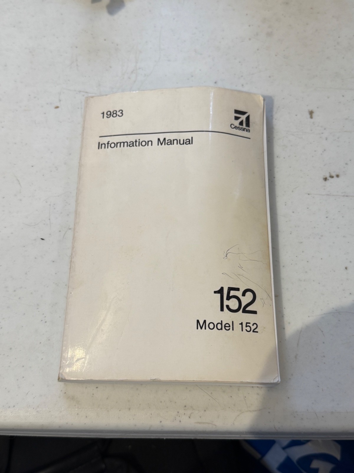 Vintage 1983 Cessna Model 152 Information Manual