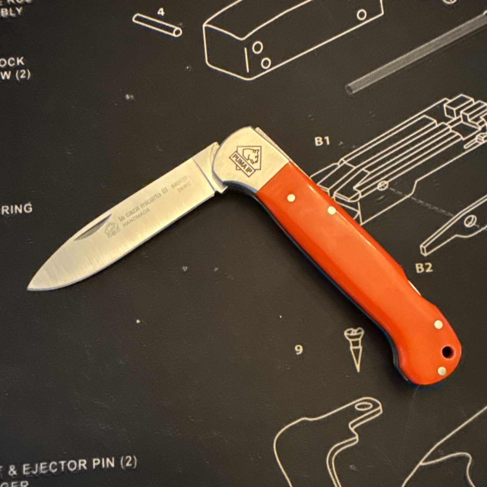 Puma IP, la caza micarta III, folding pocket knife, Made in Spain