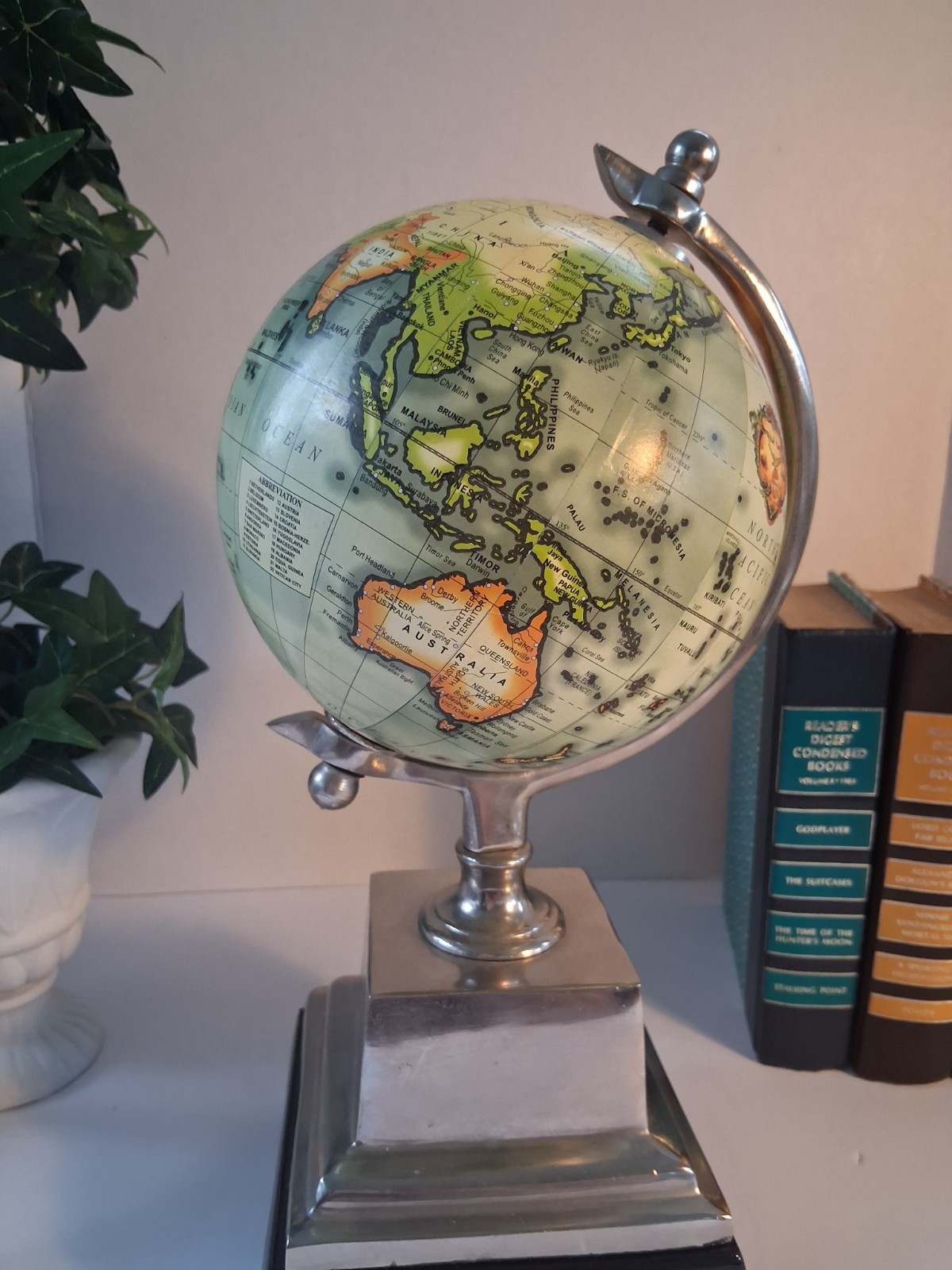 World Globe; Pedestal Style; Silver Toned, Desktop Globe