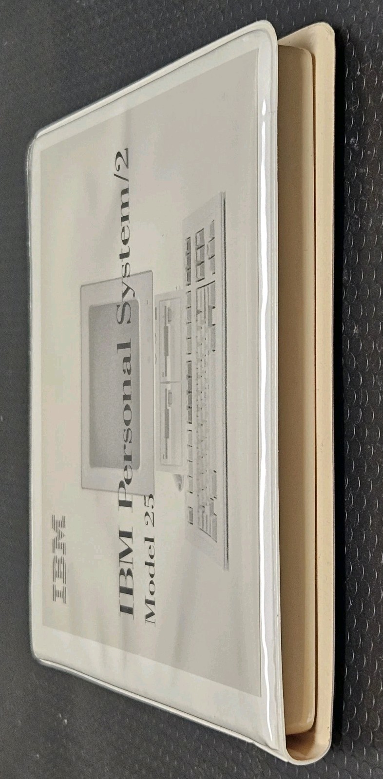 IBM Personal System/2 Model 25 Hard Clamshell Case Only **NO DISC**