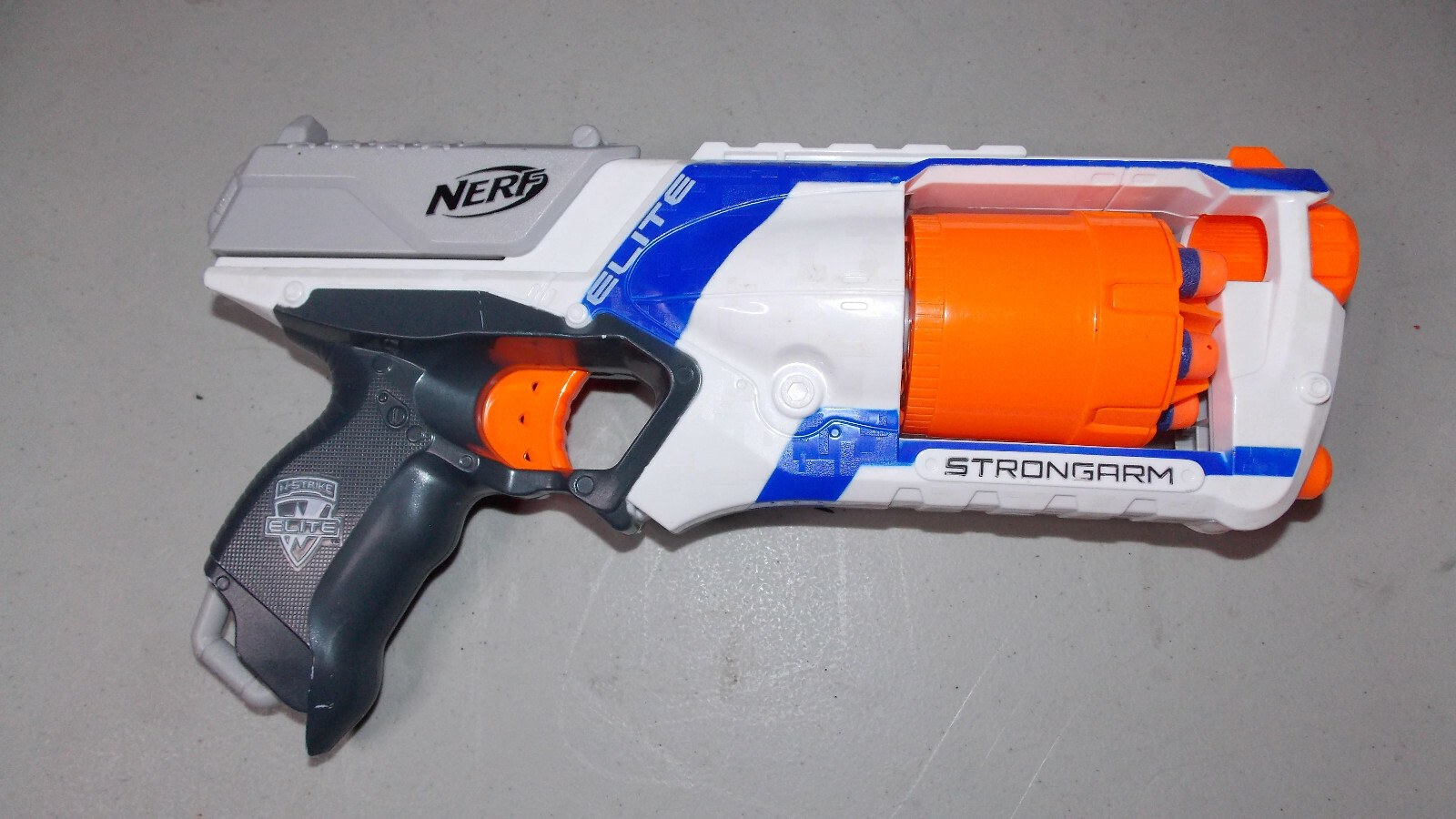 Toy NERF N-strike Elite Strong Arm Blaster Darts refill foam bullet gun 2011