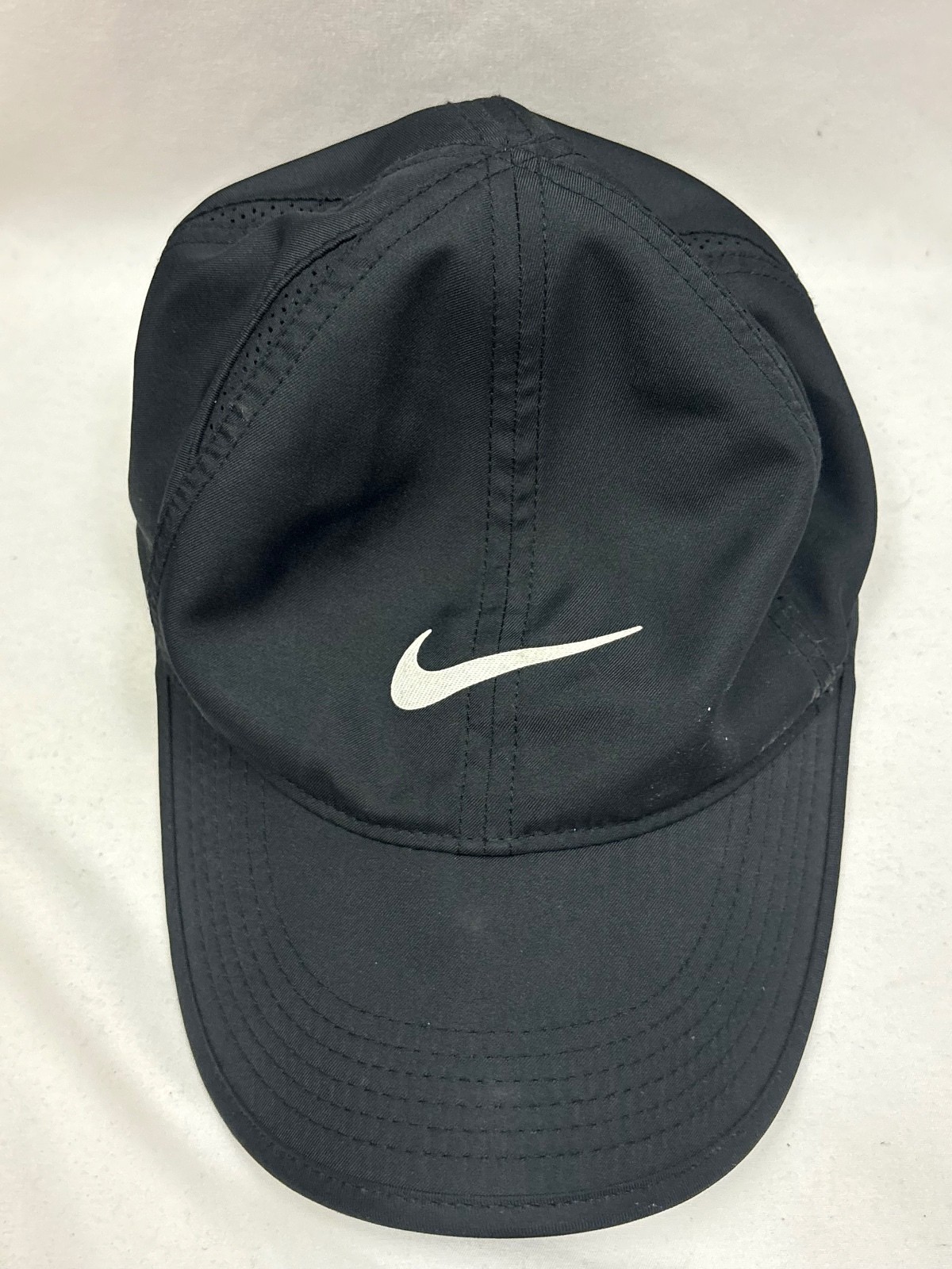 Nike Featherlight Black Dri-FIT Adjustable Baseball Cap Hat