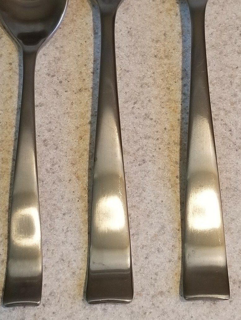 GOURMET SETTINGS STAINLESS FLATWARE HOTEL 3 PIECE BATCH EXCELLENT CONDITION