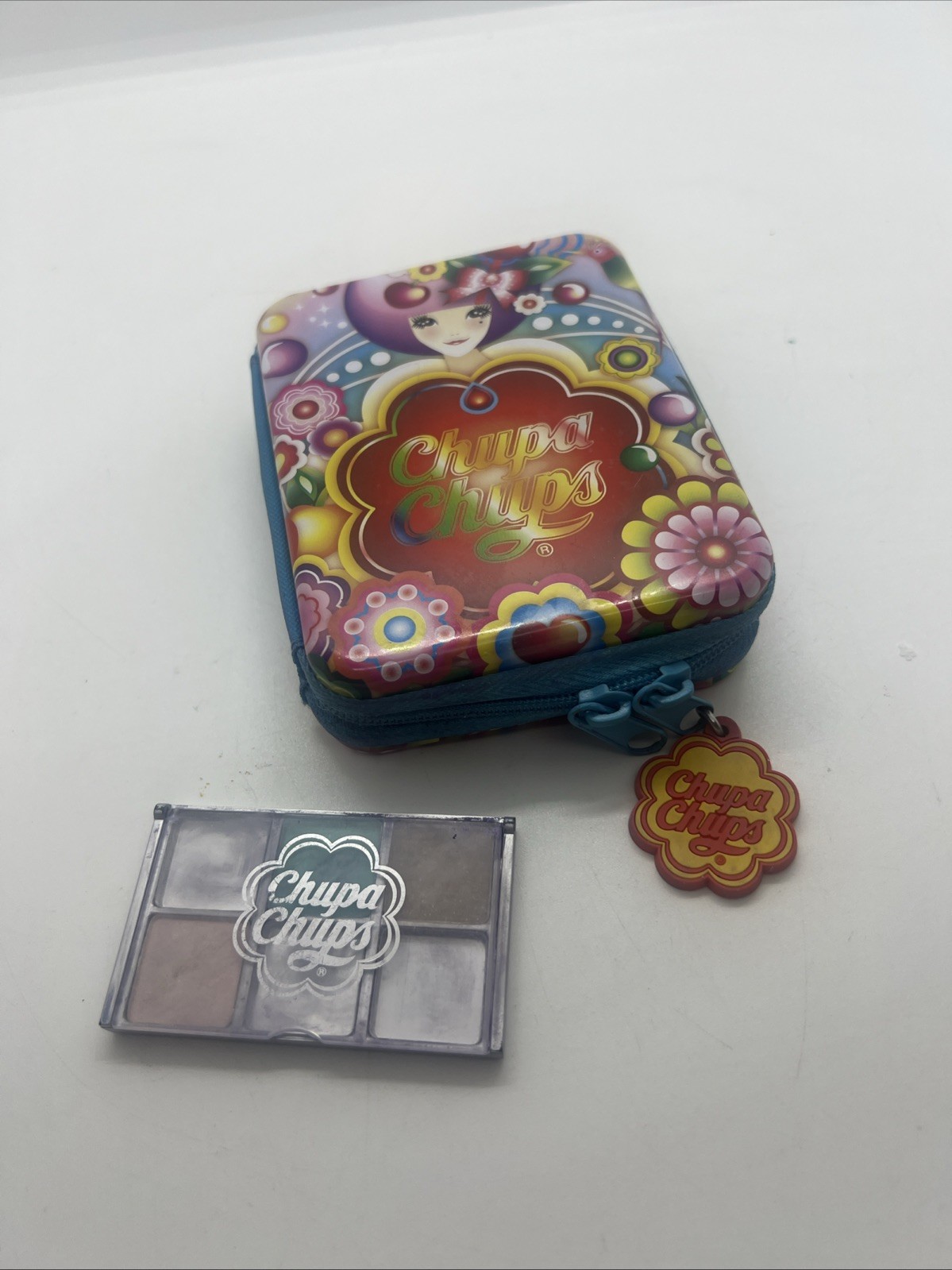 Chupa Chups Retro Zipper Tin Case Vintage Style Storage Box Collectible