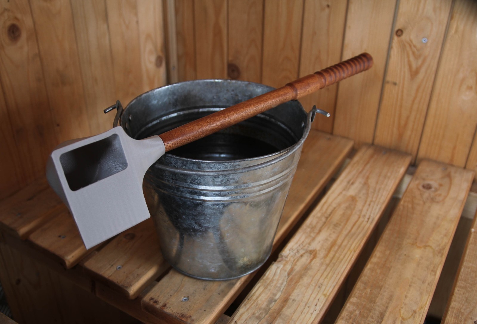 Sauna Ladle rain spoon Mahogni Sipo handmade