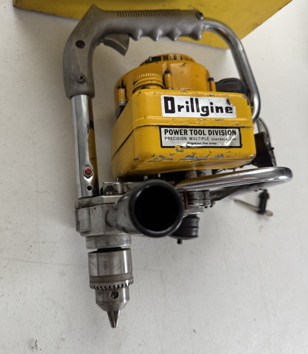 Drillgine 1 Horse Cordless Gasoline, Powered Hand Drill Vintage ( Untested) READ