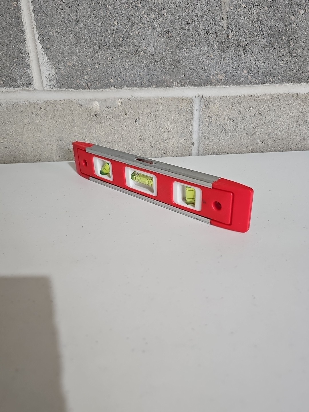 8in Red Level Magnetic Bubble Level Mini