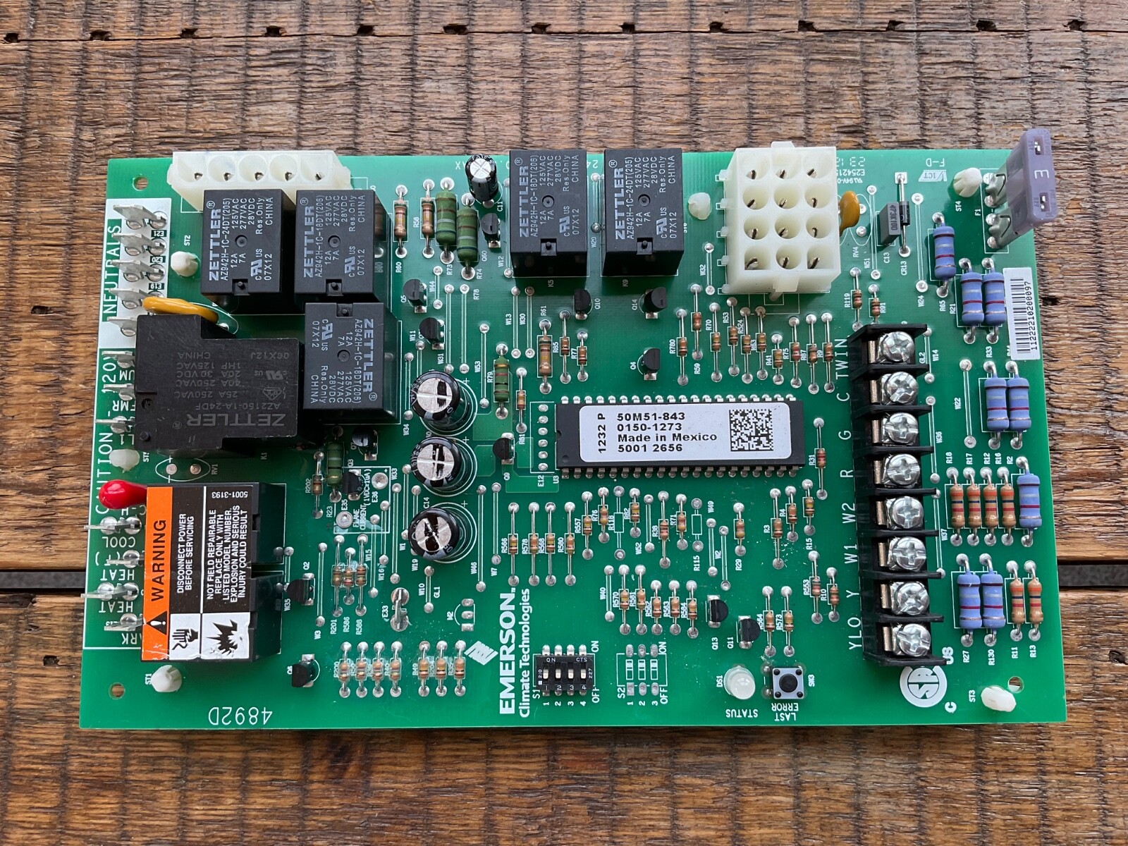 Furnace Control Circut Board 50M51-843 0150-1273 Emerson