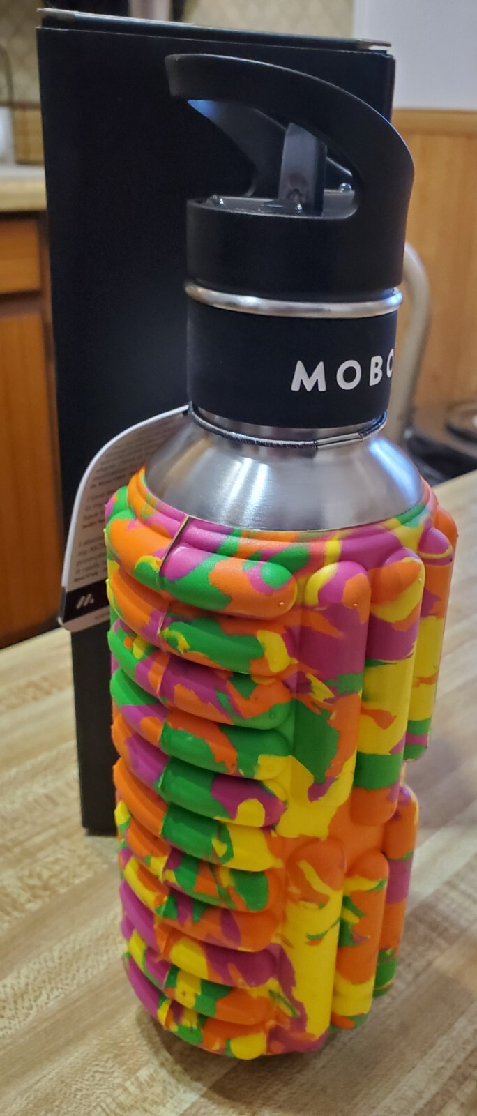 Mobot Foam Roller Water Bottle 27oz Stainless Steel BPA Free - Camo Juicy Color