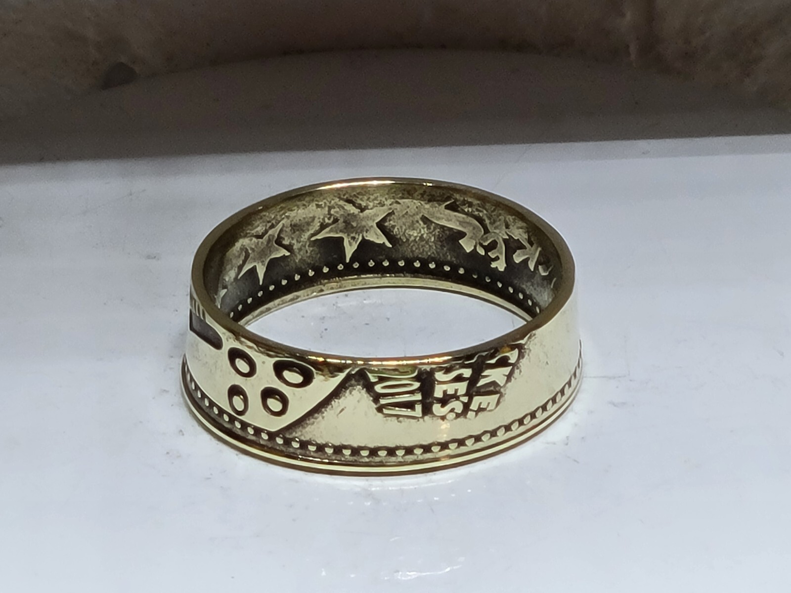 CHUCK e CHEESE - 2017 - Size 9 Token Coin Ring