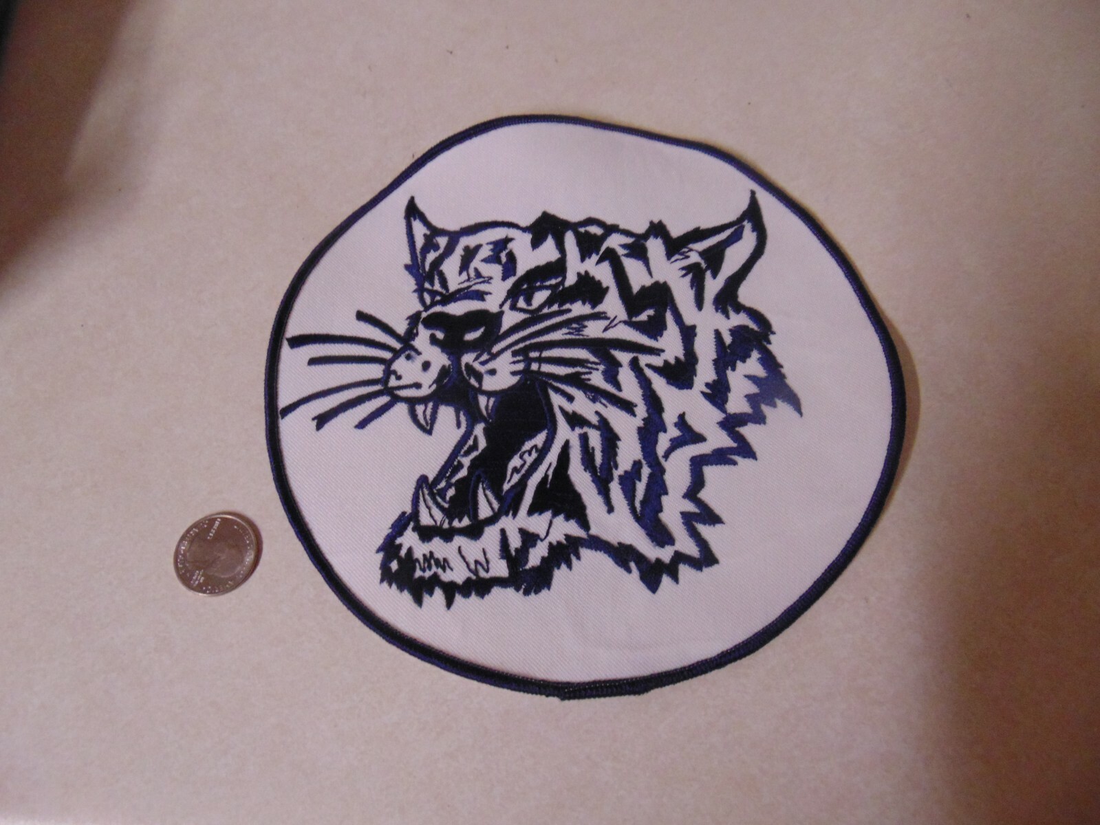 PATCH OLDER VINTAGE WILDCAT TIGER LION BLUE ON WHITE HUGE ALMOST 8 INCHES ROUND