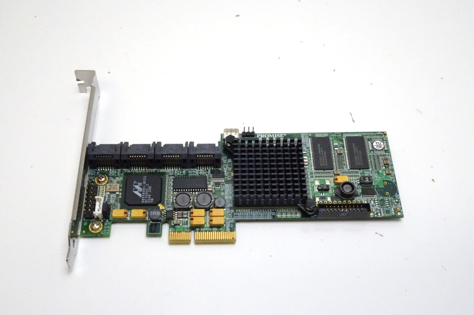 Promise Supertrak ex8350 8-Port SATA 3Gb/s PCIe RAID Controller