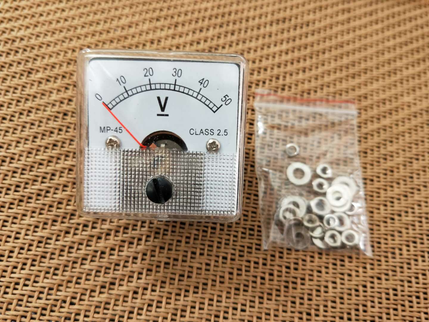 Current Analogue   0-50v Class-2.5 45mm x 45mm Ammeter Panel Amplifier Meter