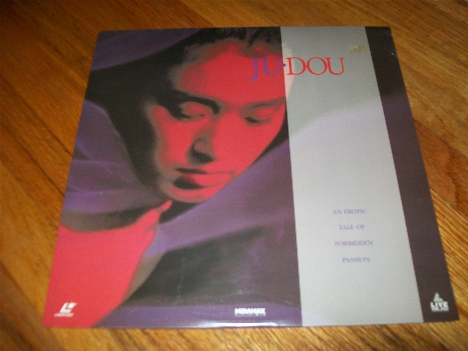 JU DOU Laserdisc LD BRAND NEW SEALED VERY RARE GONG LI STARS ZHANG YIMOU DIRECTS