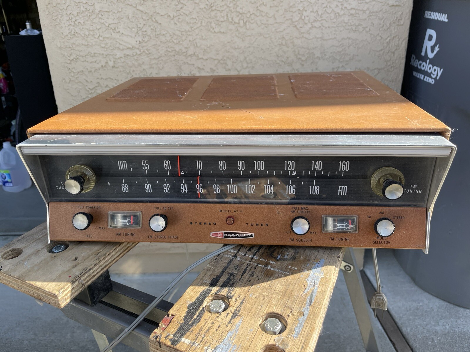 HeathKit Model AJ-41 - parts Stereo Tuner