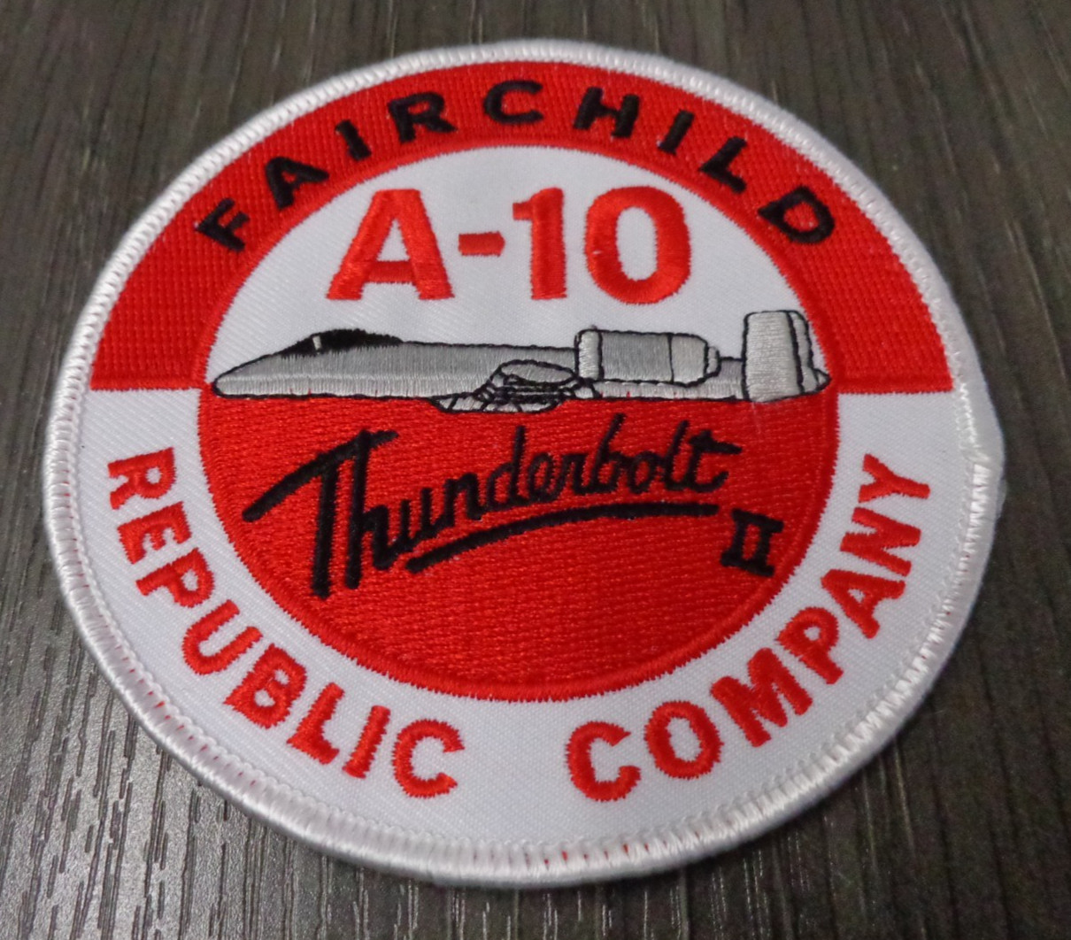 Desert Storm FAIRCHILD  A-10 Warthog Republic Company Thunderbolt  ROUND 4 INCH