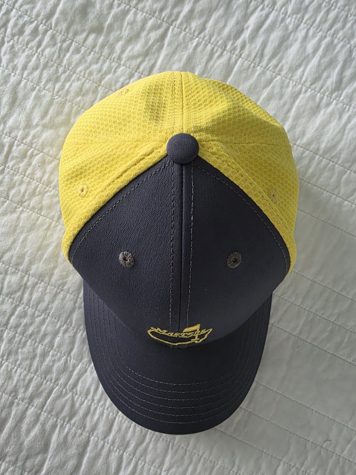 MASTERS AMERICAN NEEDLE (GRAY/YELLOW) PERFORMANCE Golf HAT