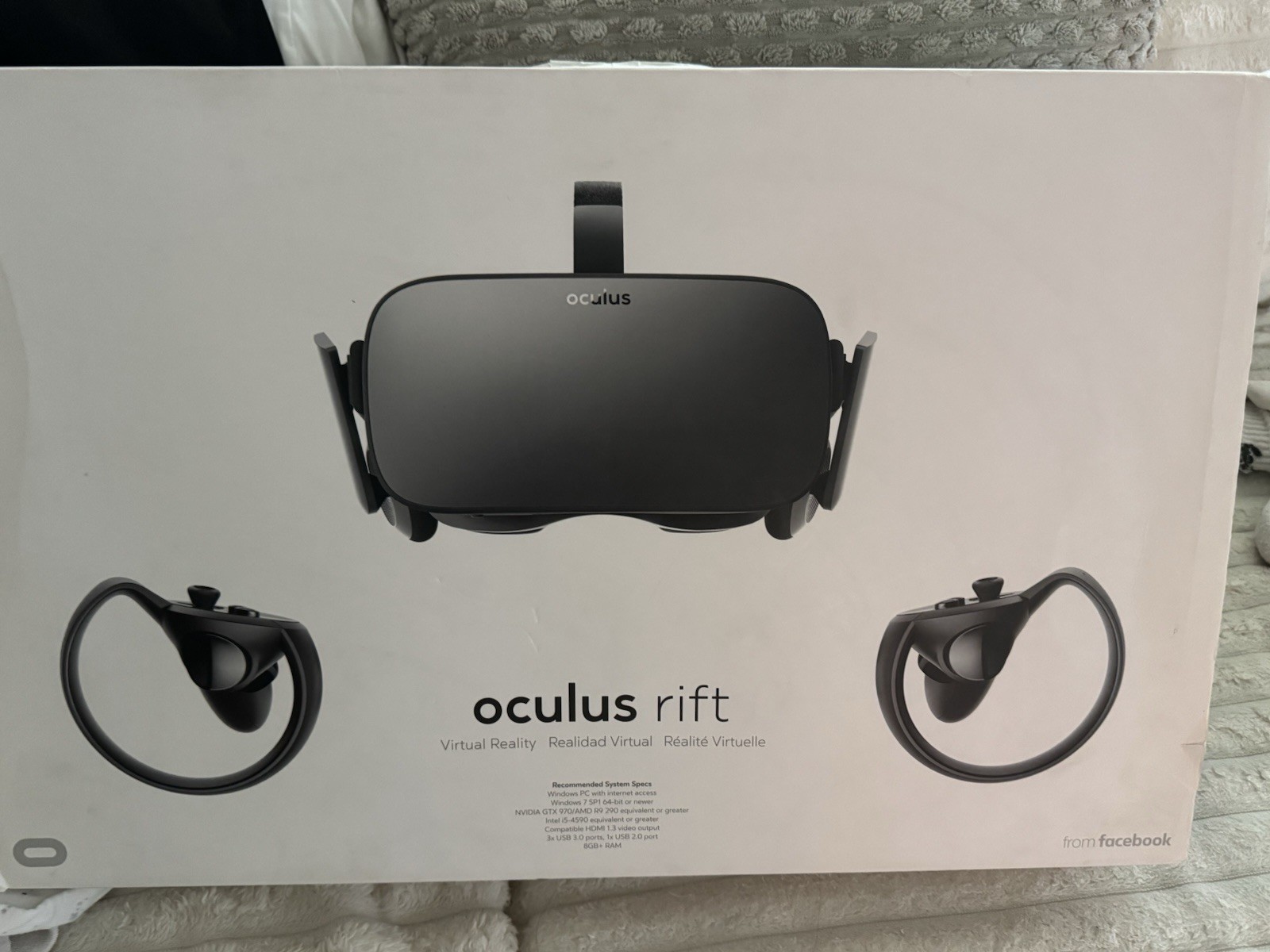 Oculus Rift CV1 VR Headset, Full Set With Controllers, Headset, Sensors, and Box