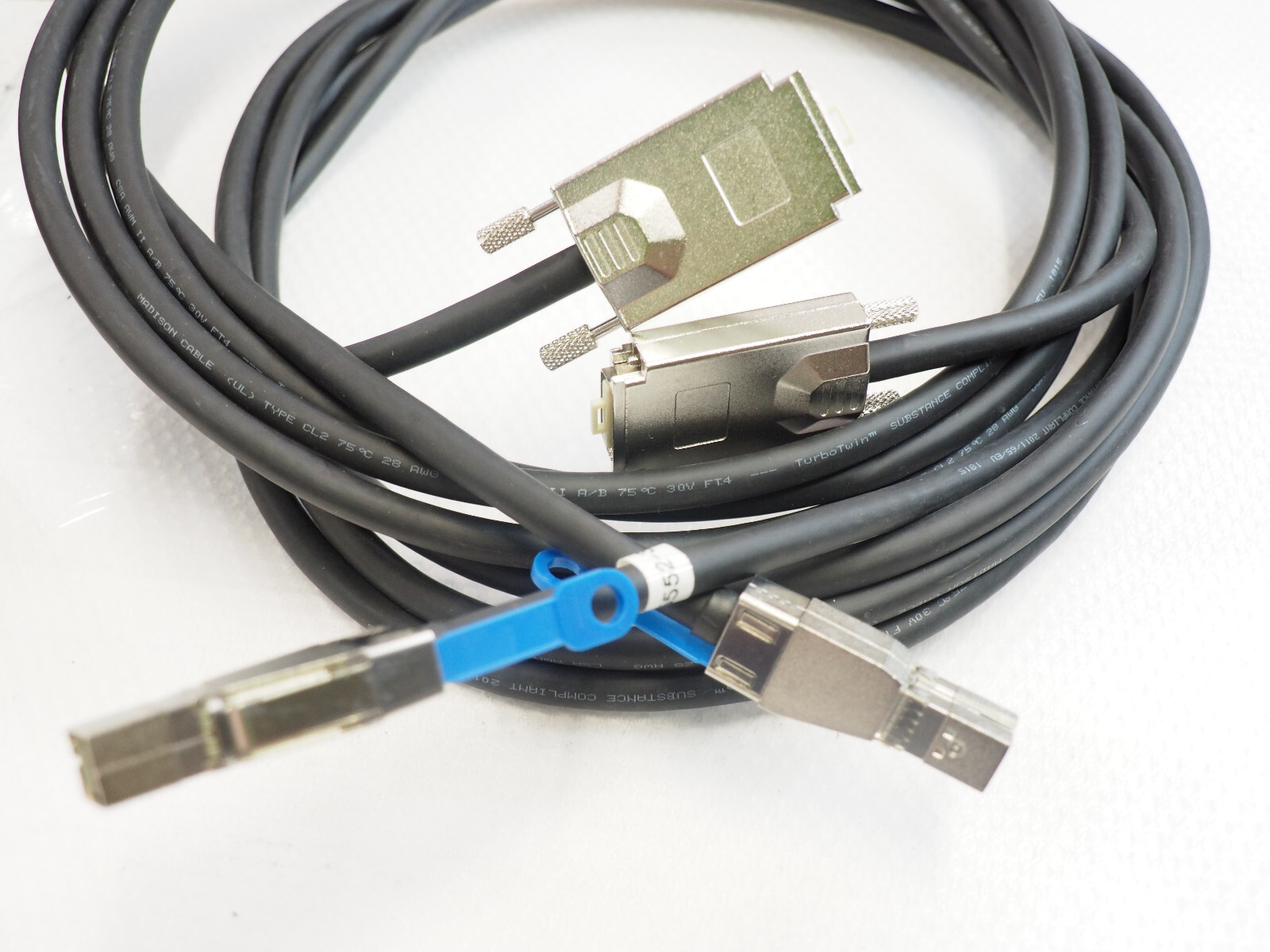 MADISON CABLE TURBOTWIN C5552-3MT HD Mini SAS Cable